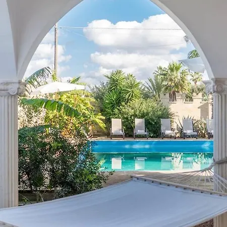Vakantiehuis Michelle House Torre Suda
