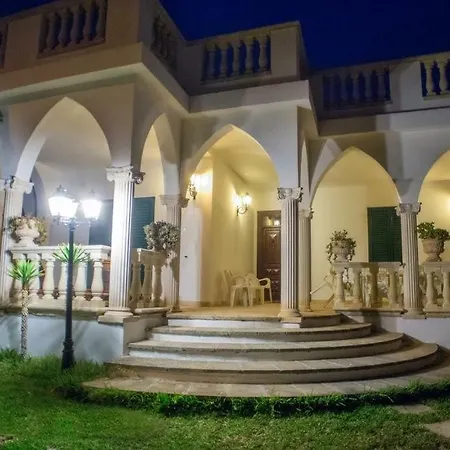 Michelle House Сasa de vacaciones Torre Suda