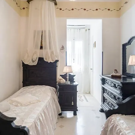 Vakantiehuis Michelle House Torre Suda