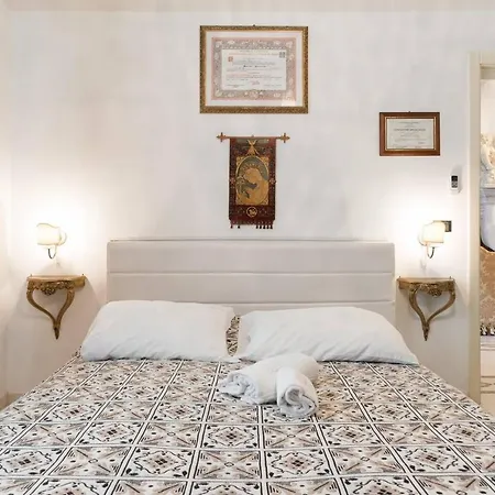 Michelle House * Torre Suda